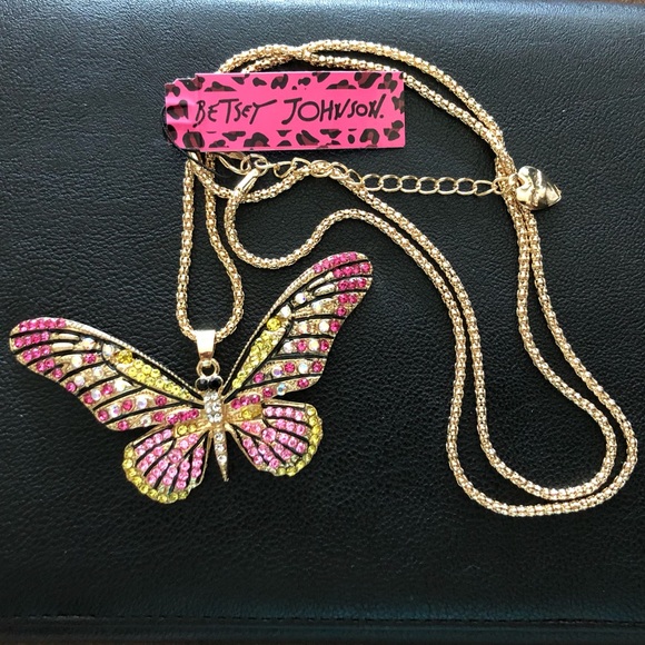 NWT BETSY JOHNSON BUTTERFLY NECKLACE - Picture 2 of 4